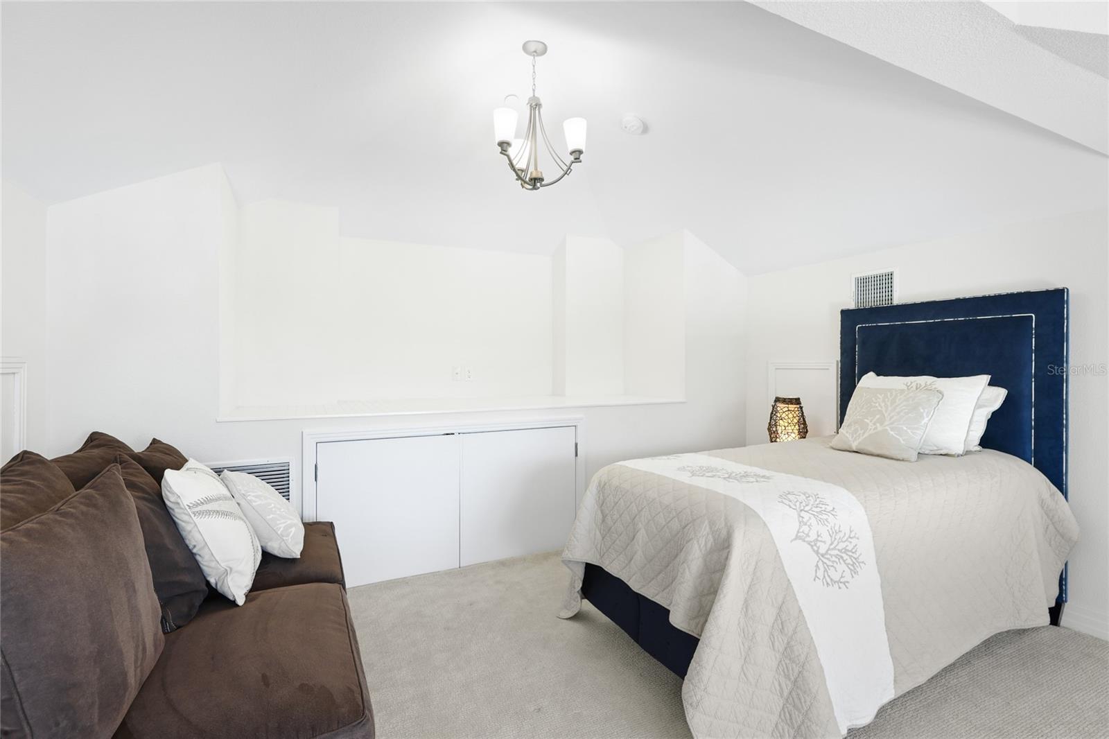CONRAD BEACH - Residential