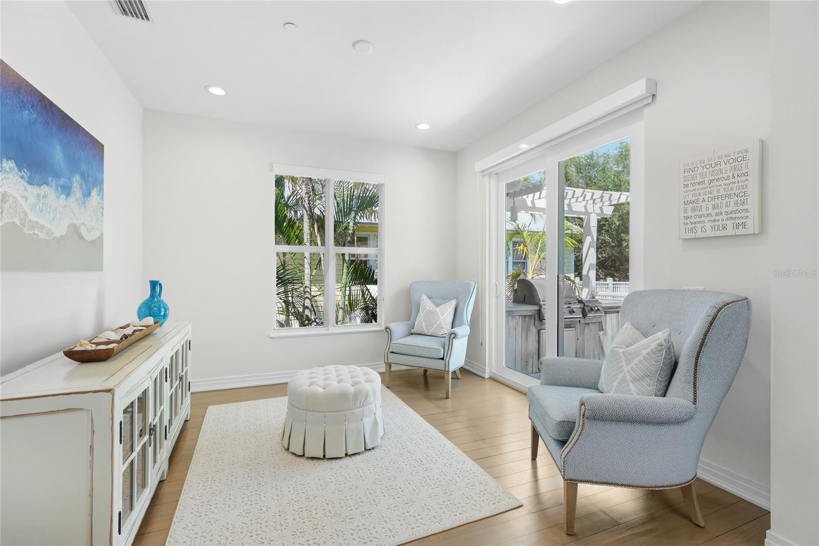 CONRAD BEACH - Residential
