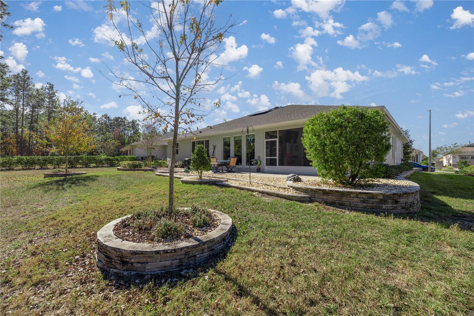 ON TOP OF THE WORLD - Residential
