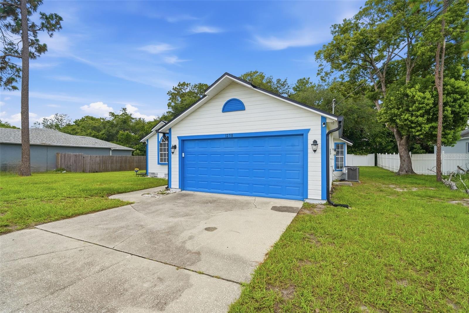 DELTONA LAKES UNIT 38 - Residential