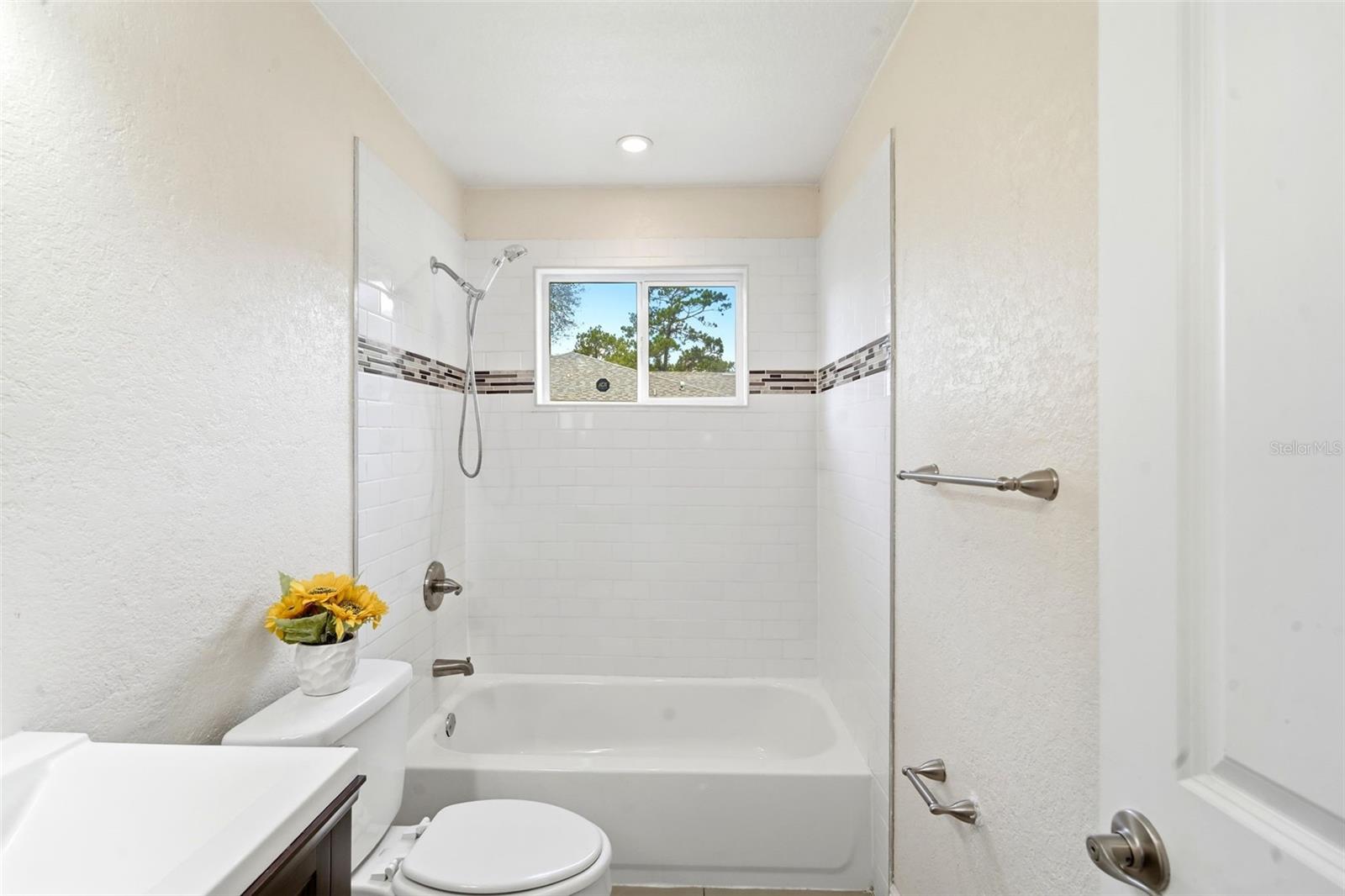 DELTONA LAKES UNIT 38 - Residential