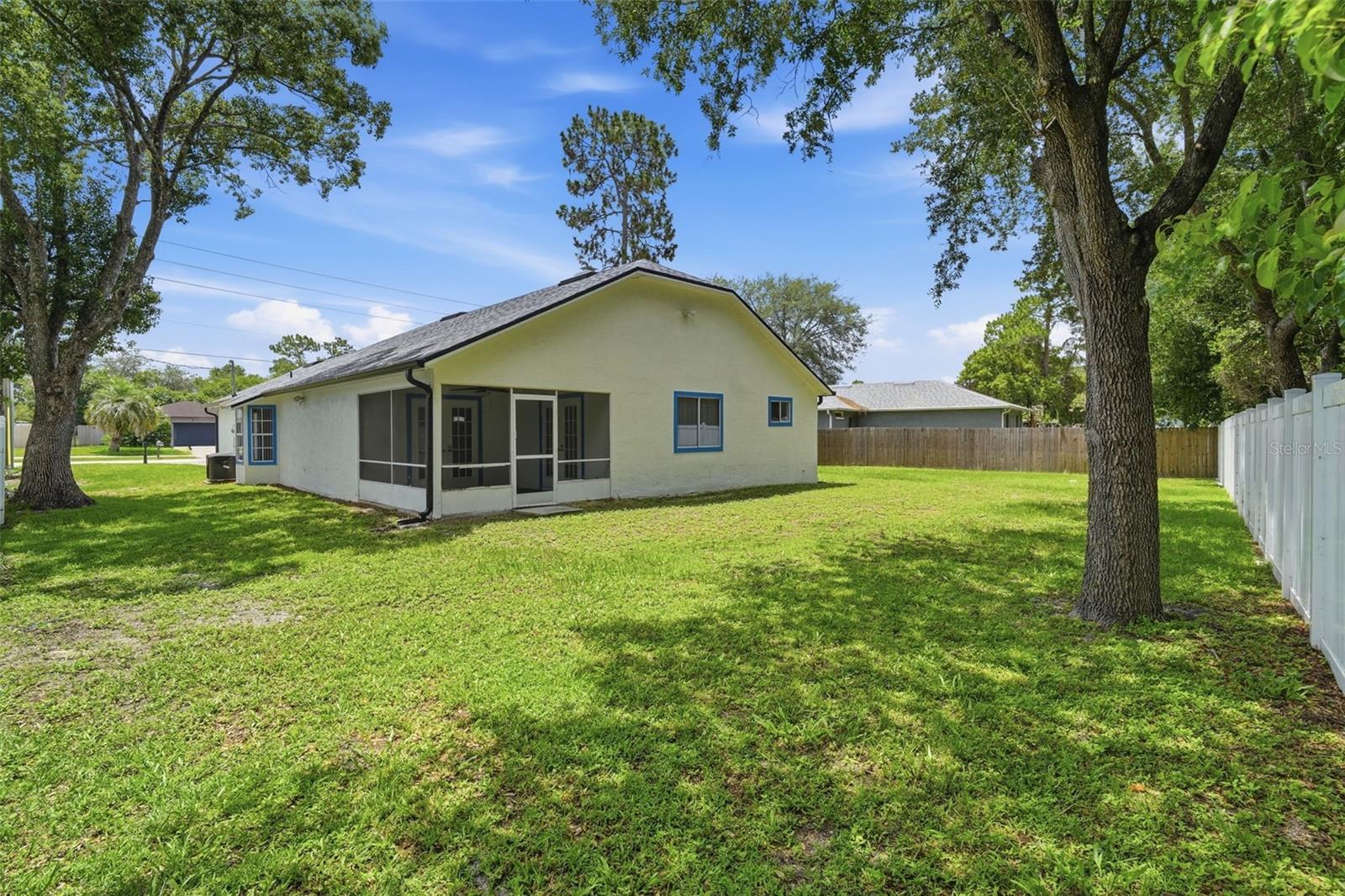 DELTONA LAKES UNIT 38 - Residential