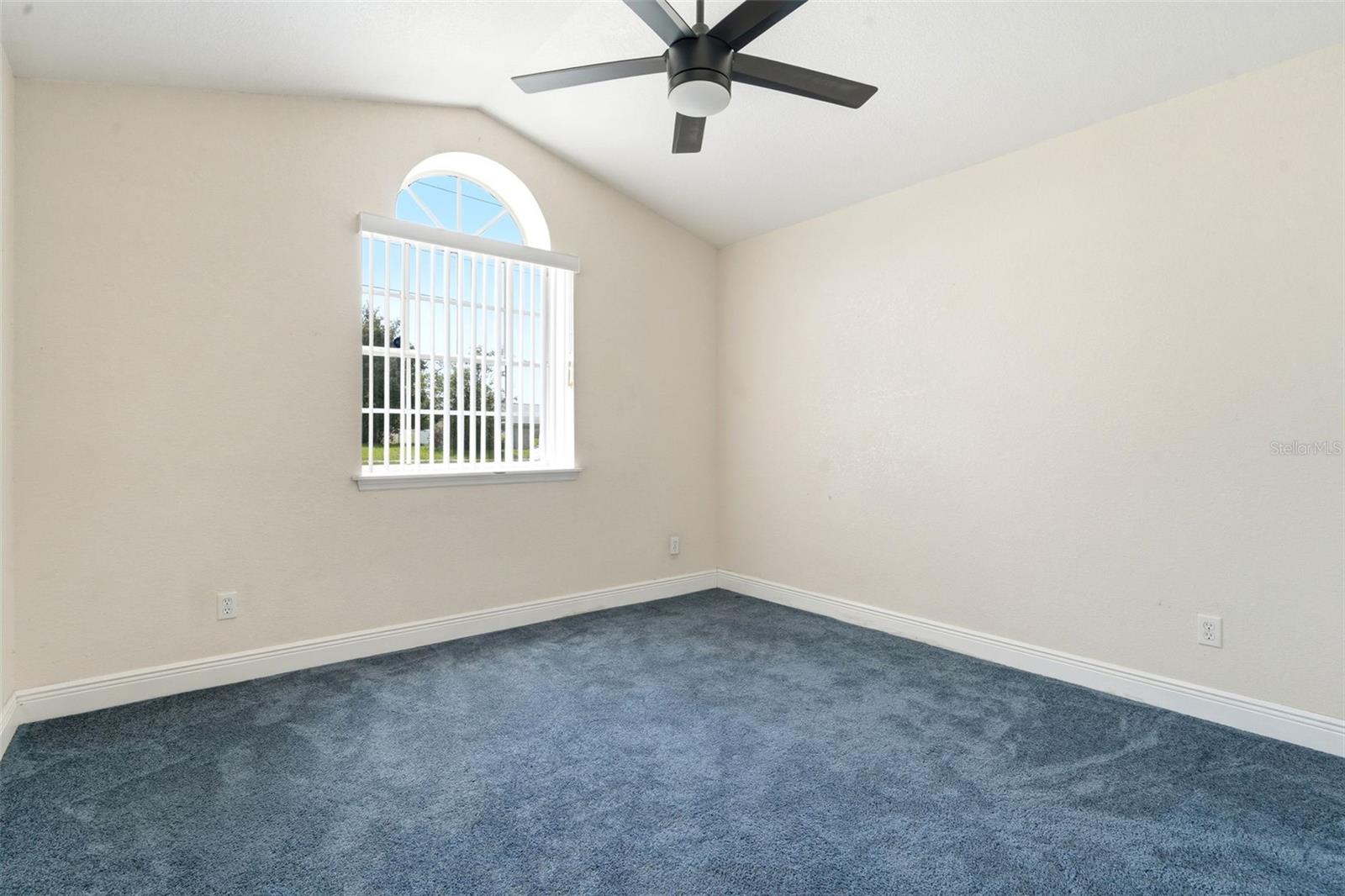 DELTONA LAKES UNIT 38 - Residential
