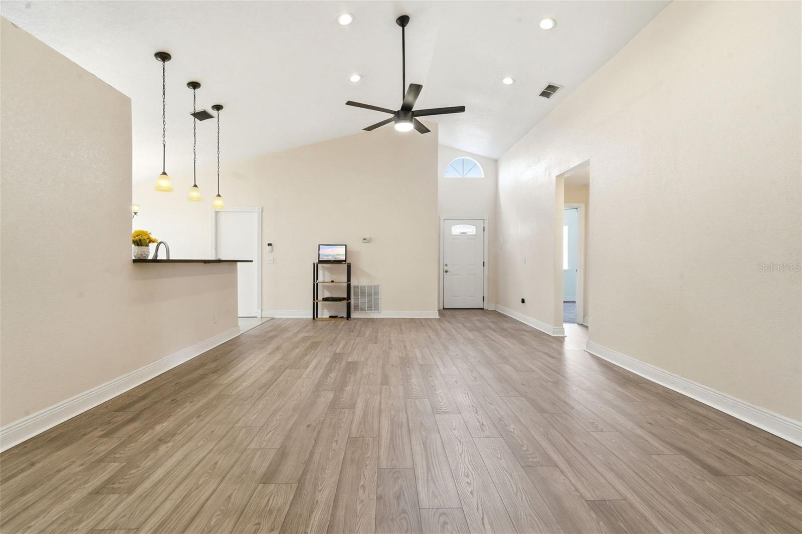 DELTONA LAKES UNIT 38 - Residential