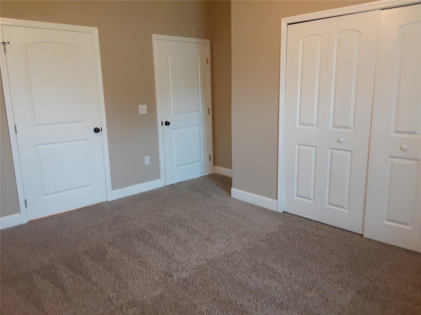 EMERALD POND SUB - Residential Lease
