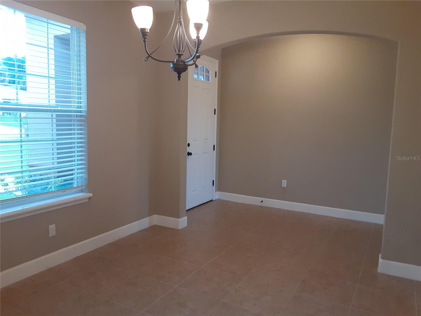 EMERALD POND SUB - Residential Lease