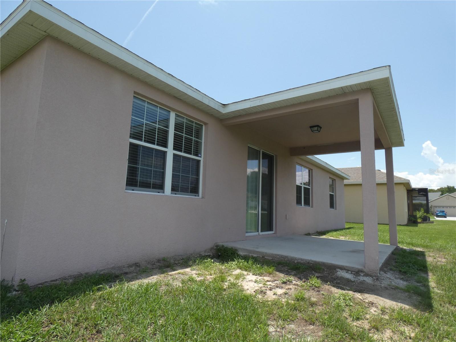 EMERALD POND SUB - Residential Lease