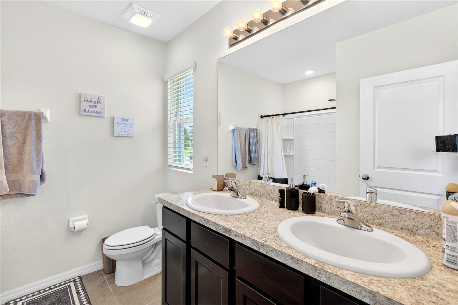 LAKE DIAMOND NORTH - Residential
