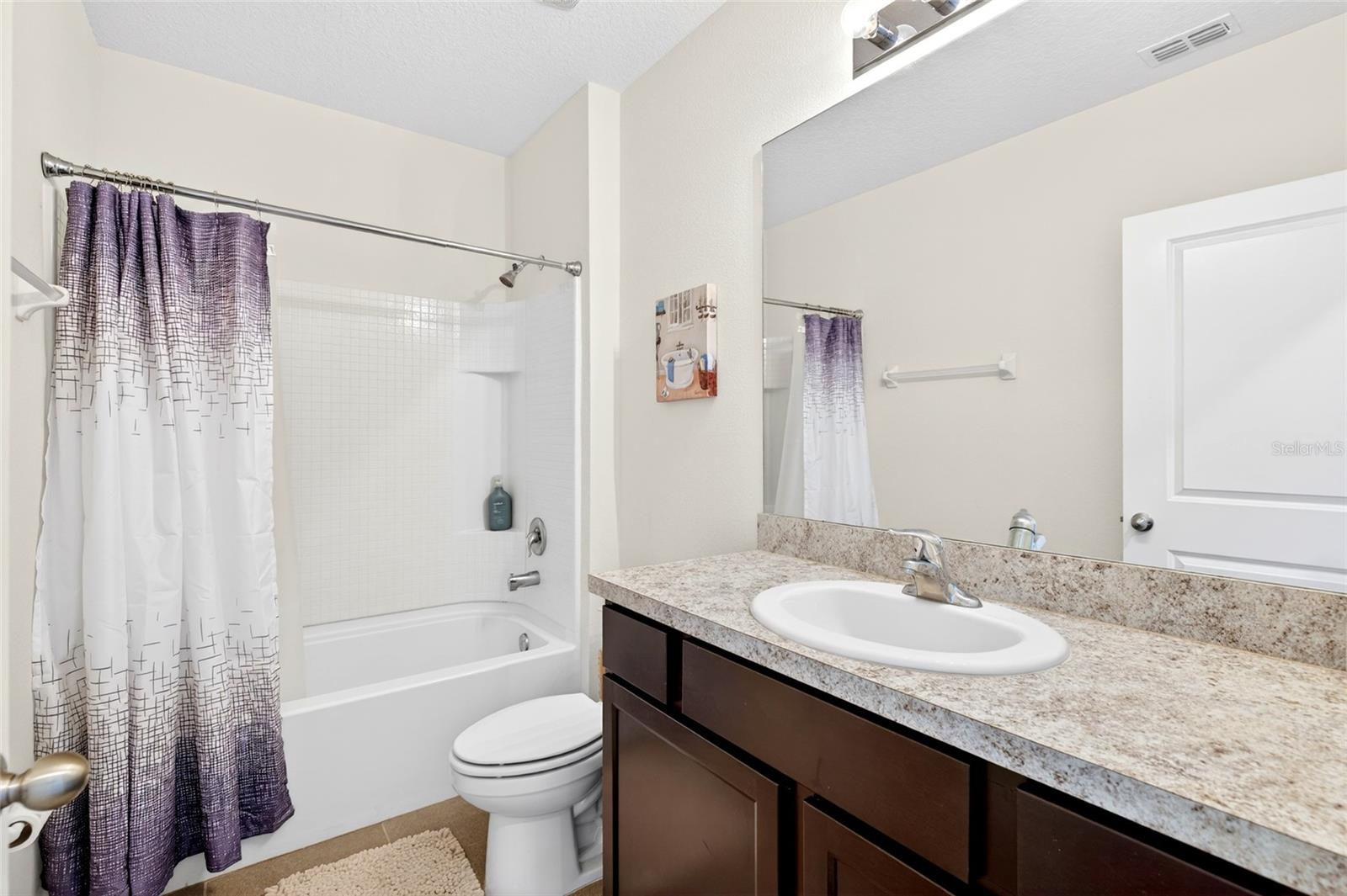 LAKE DIAMOND NORTH - Residential