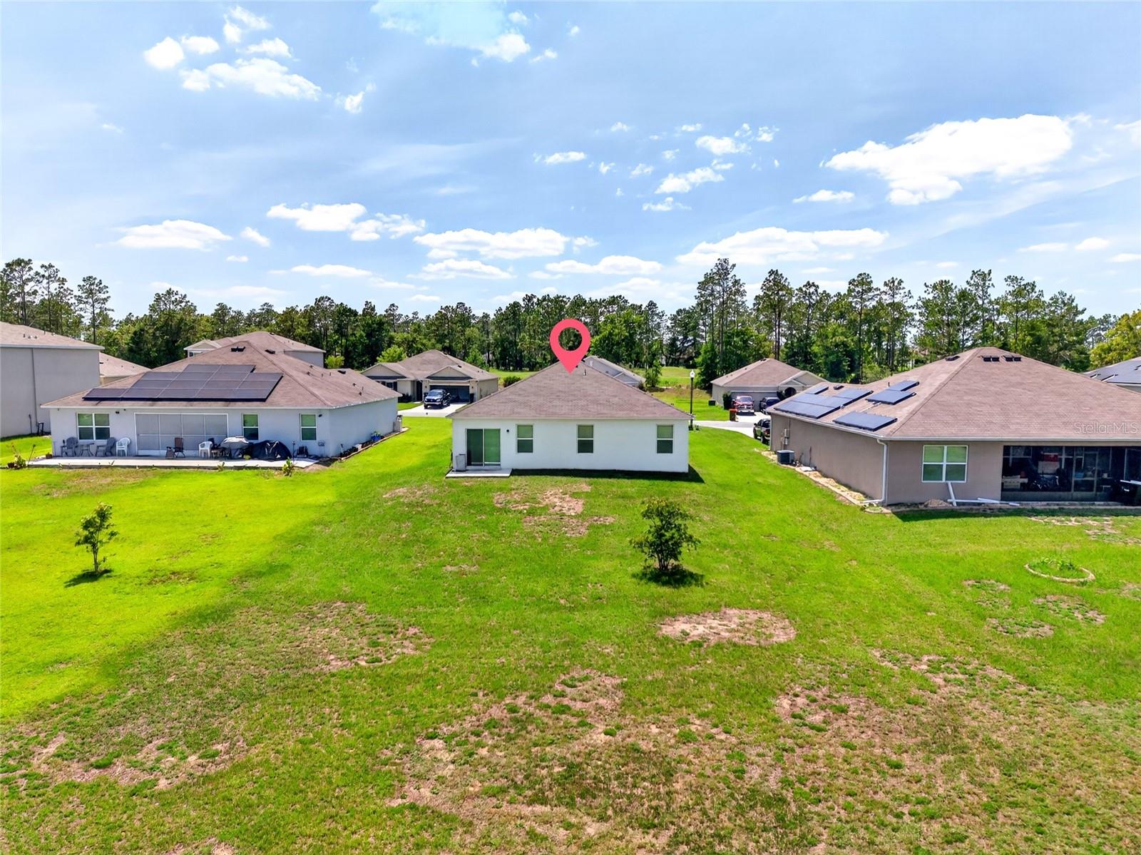 LAKE DIAMOND NORTH - Residential