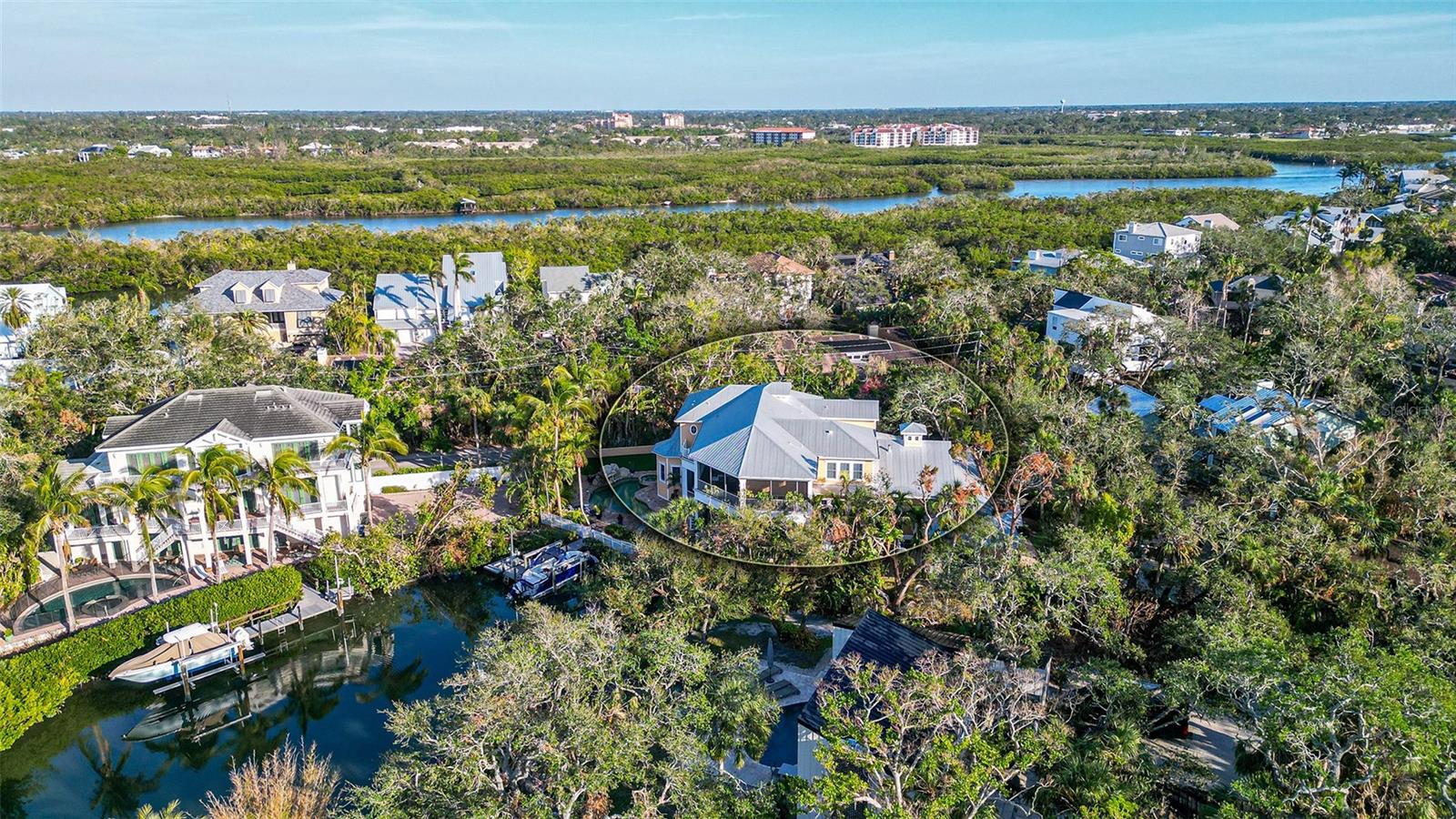 HIDDEN HARBOR - Residential