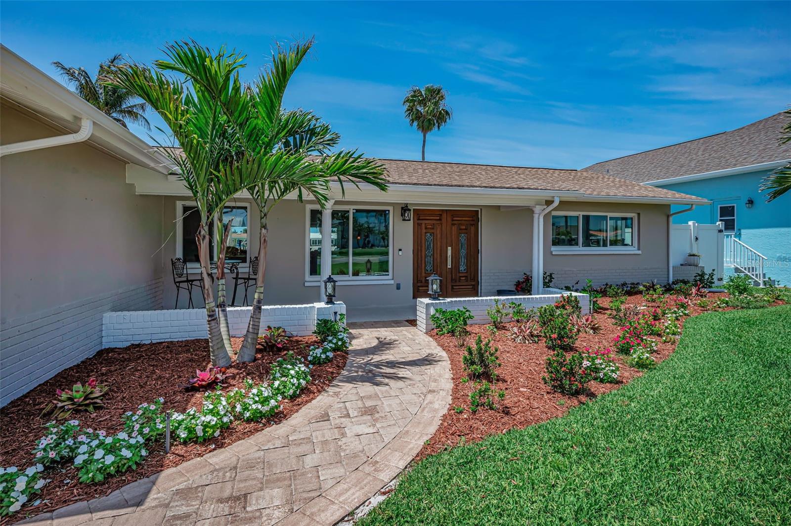 CAPRI ISLE - Residential