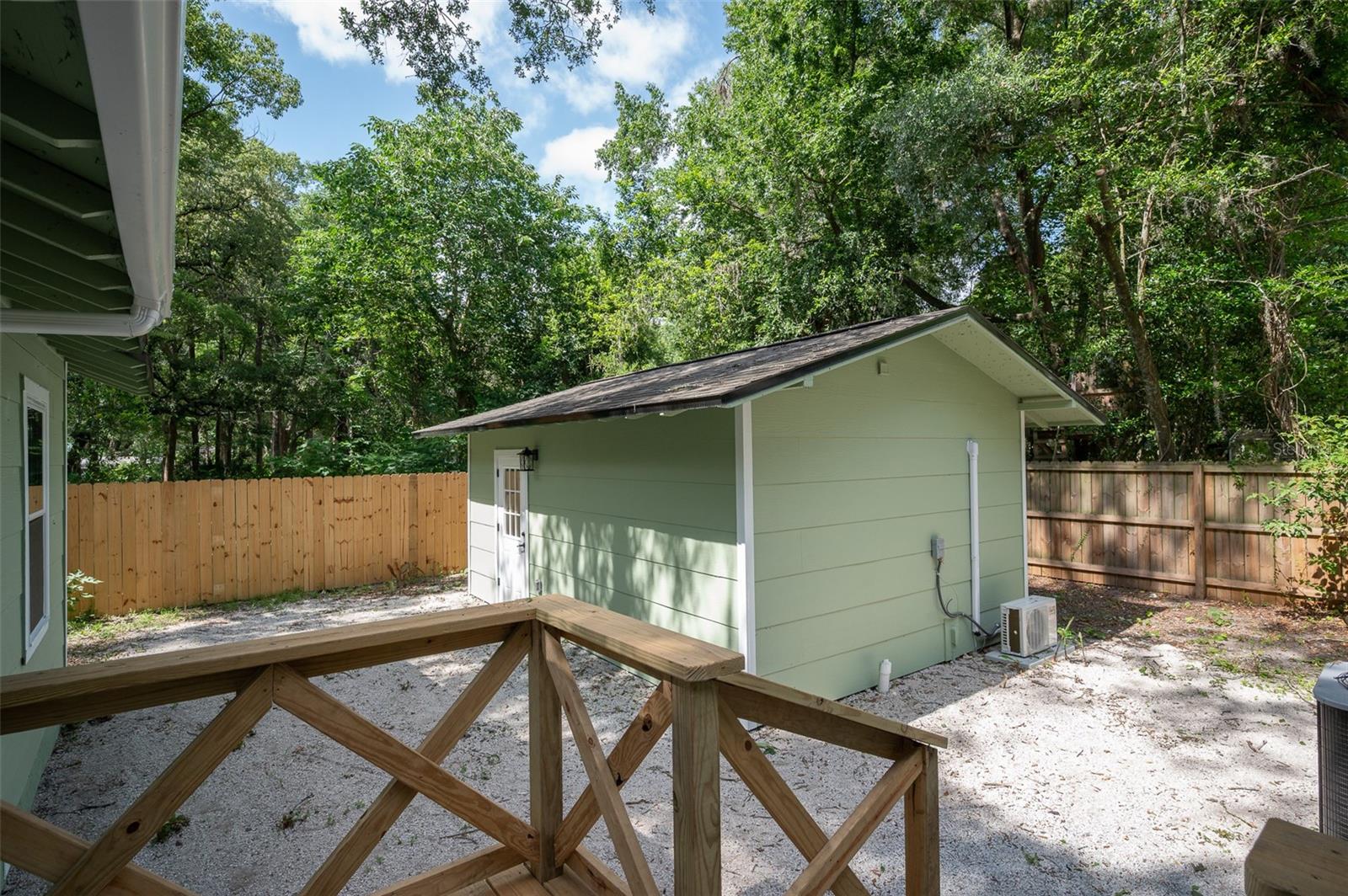 RIDGE-VIEW - Residential