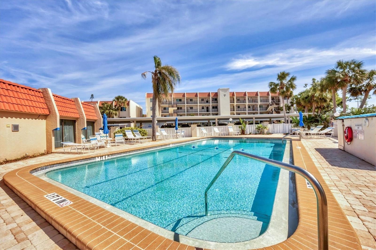 BELLA COSTA I - Residential