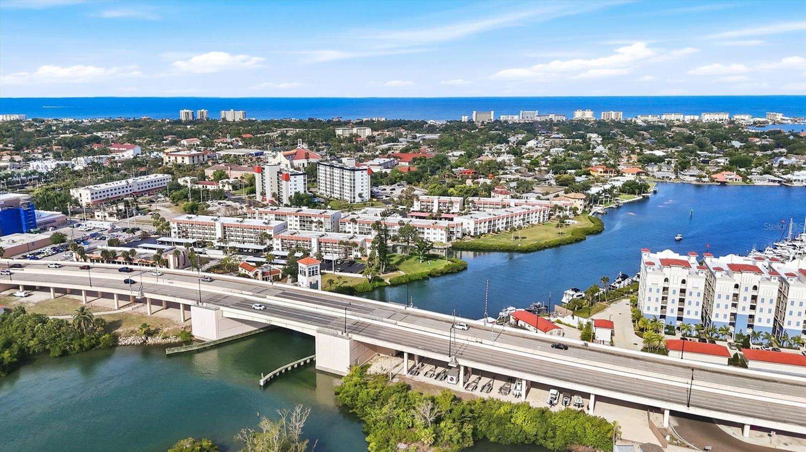 BELLA COSTA I - Residential