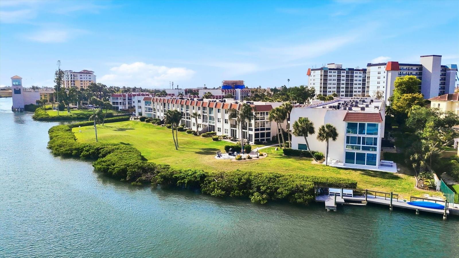 BELLA COSTA I - Residential