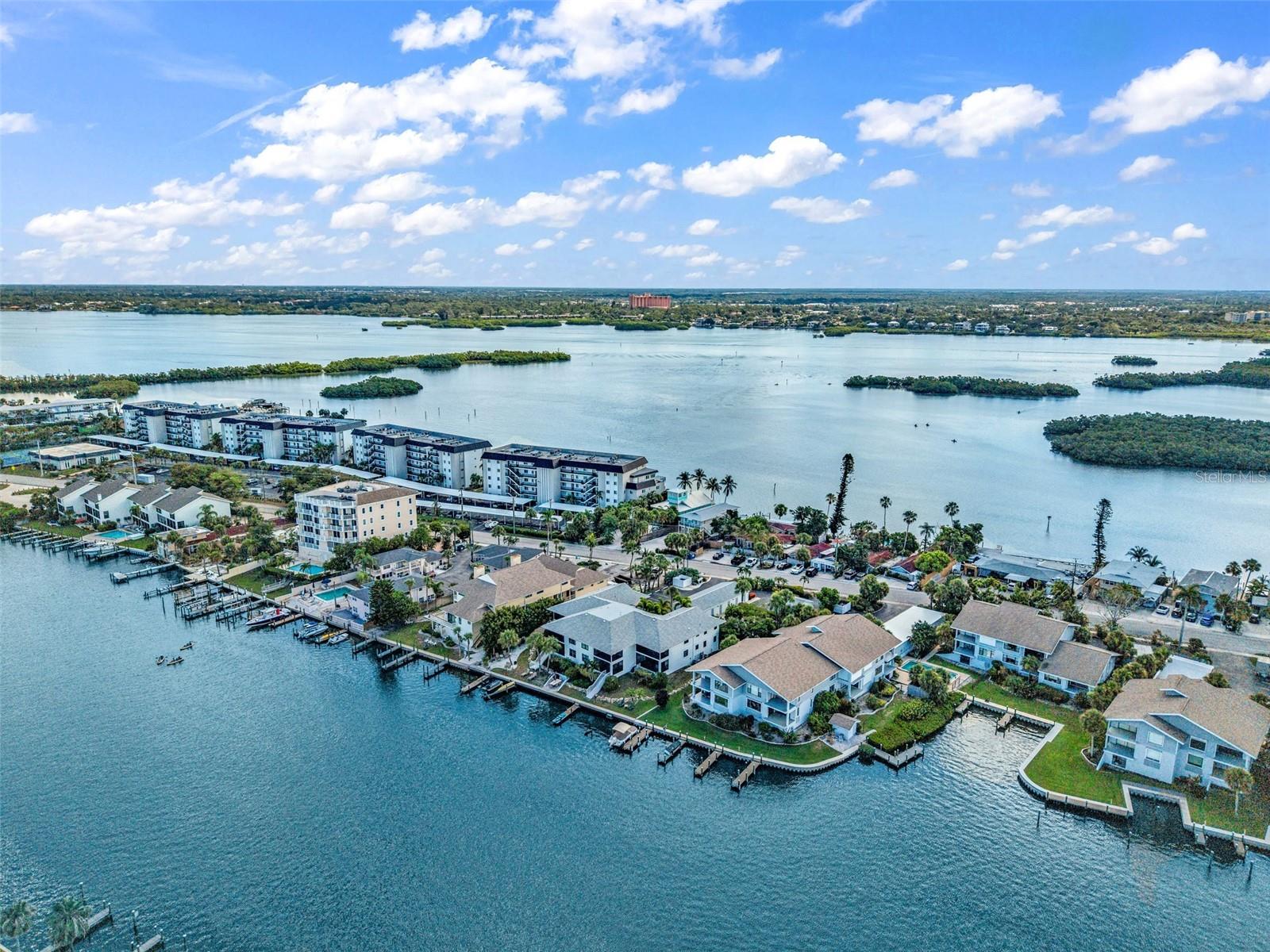 MOORINGS - Residential