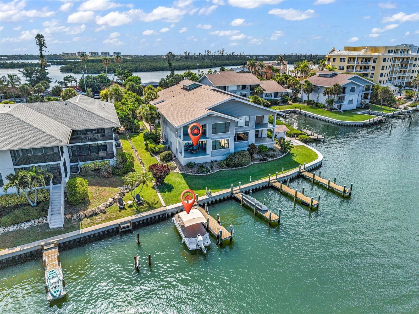 MOORINGS - Residential