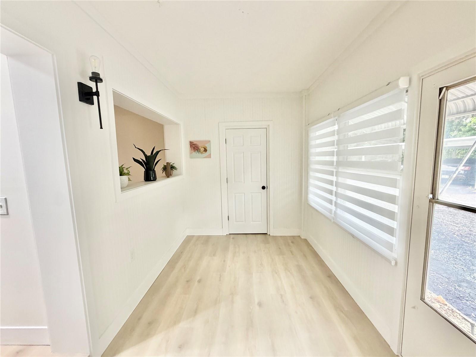 TOWN APTS CONDO - Residential