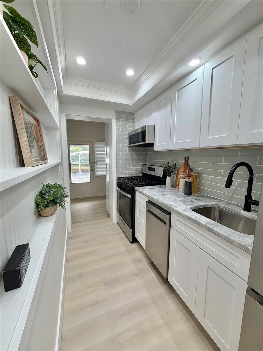 TOWN APTS CONDO - Residential