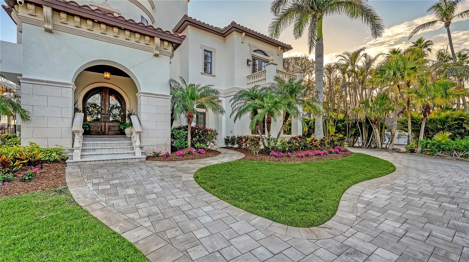 LONGBOAT KEY - Residential