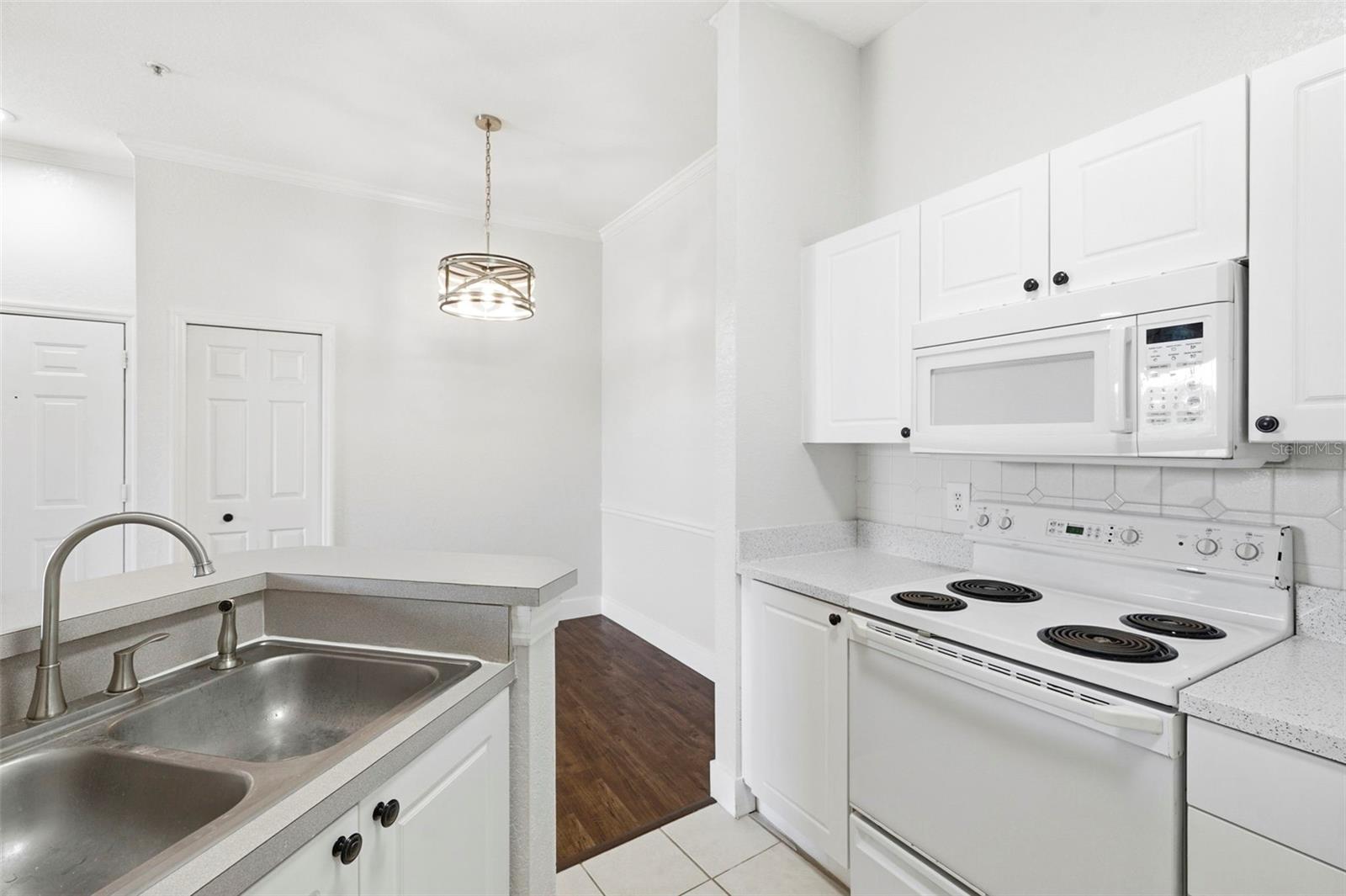 LAKEVIEW AT CALUSA TRACE - Residential