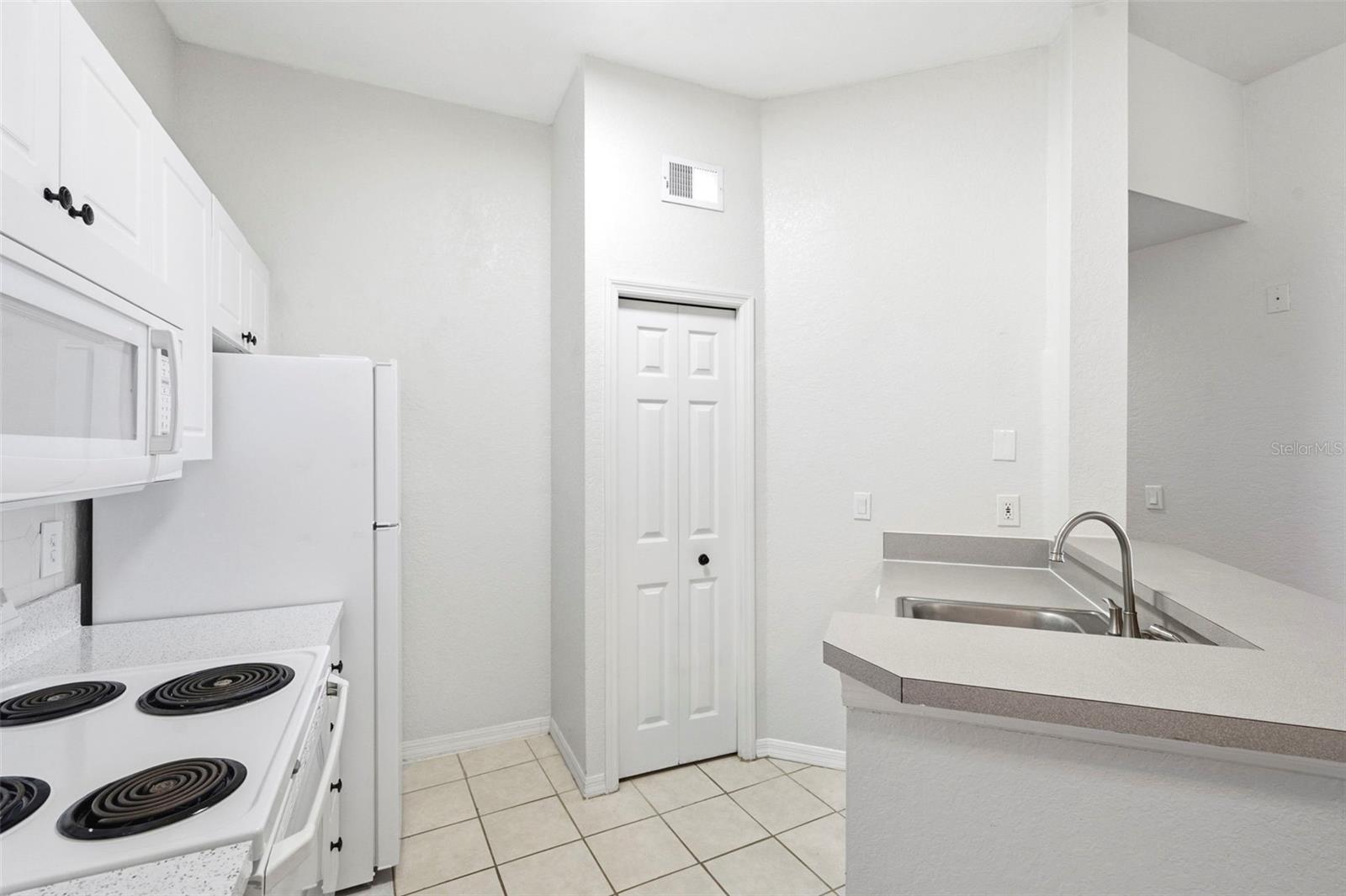 LAKEVIEW AT CALUSA TRACE - Residential