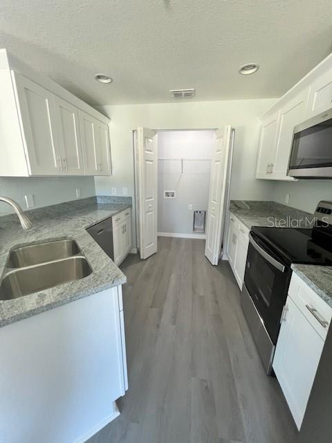 MEADOW OAKS A CONDO - Residential