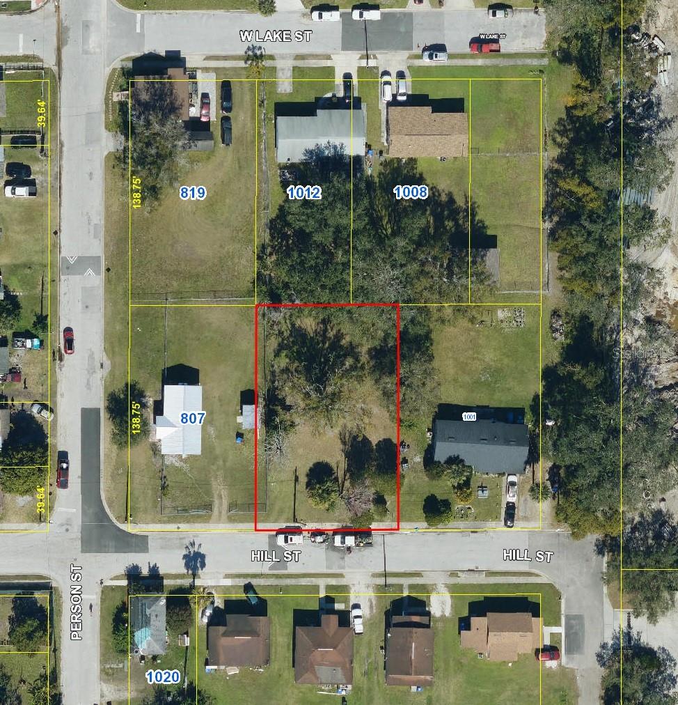 This DOUBLE lot is ready for you to start your next development project or build your home in the City! Yes, you read that right lot is actually a double lot! Build two duplexes. Build townhomes. or Build two single family homes with ADUs. You have a wide range of options with this piece of land. Lots this size are being snapped up quickly. Don't hesitate! Located in a minimal flood zone with no known environmental issues, and no HOA restrictions, you’ll have flexibility and peace of mind as you plan your project.  Additional highlights: Easy access and strong visibility; Flat topography, ideal for construction; No title issues, liens, or easements reported; Public infrastructure in place; Individual ownership – fast and straightforward transfer process.