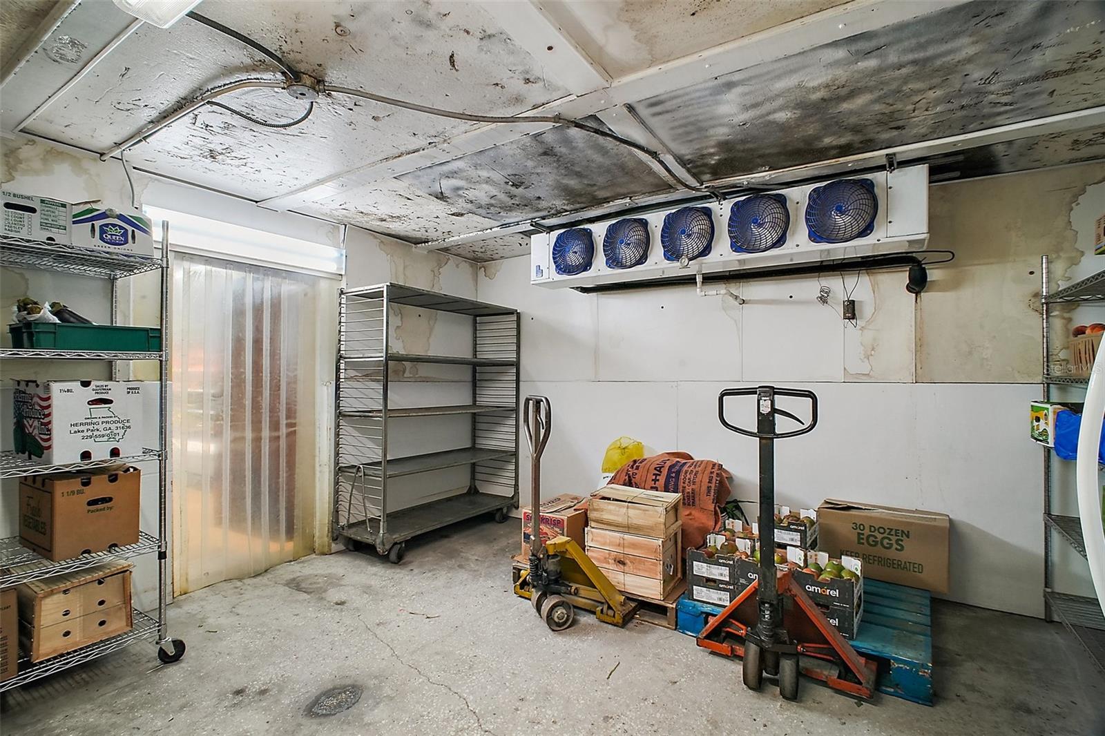 DREAM LAKE HEIGHTS - Commercial Sale