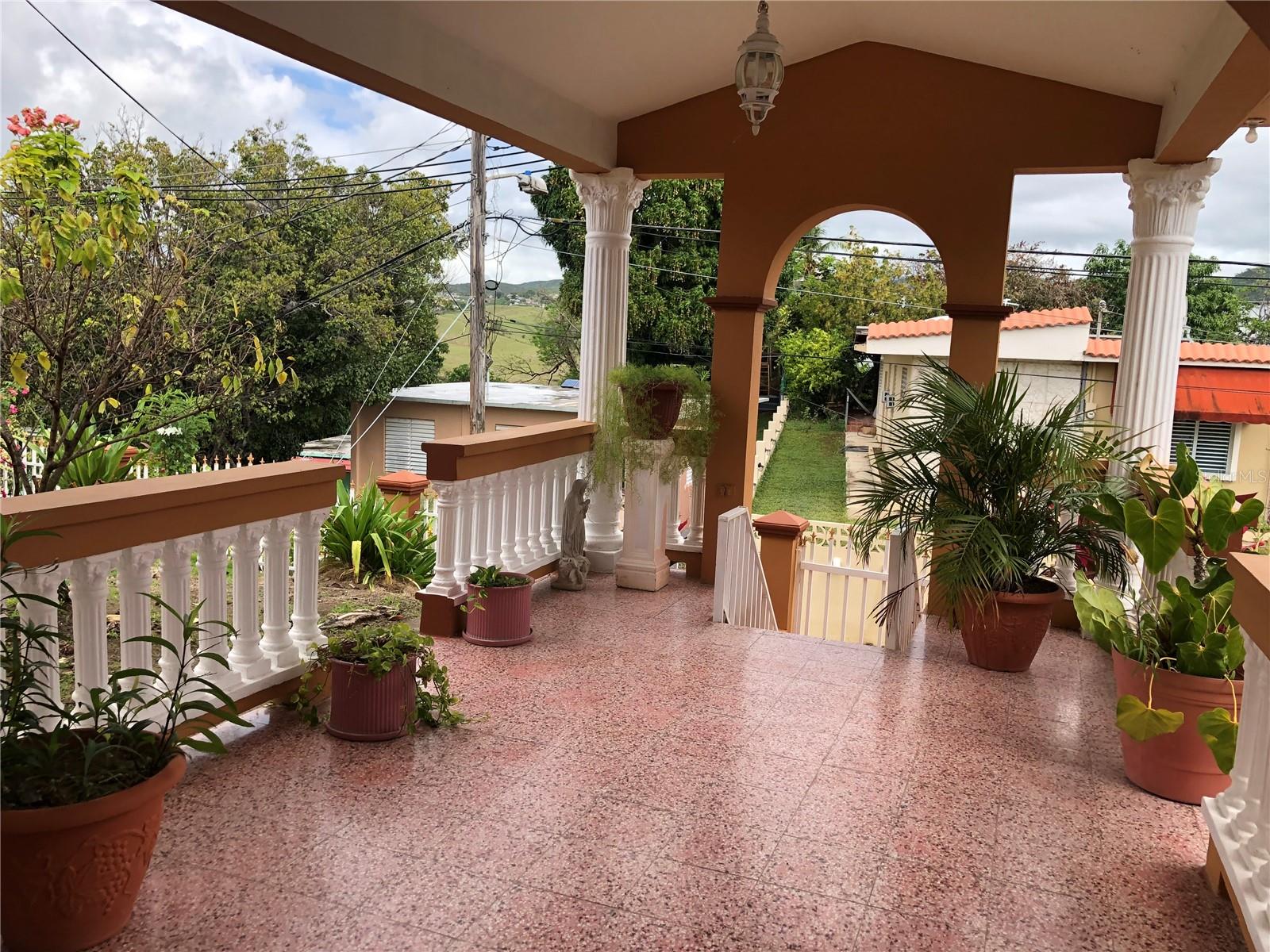 URB VILLA REAL - Residential