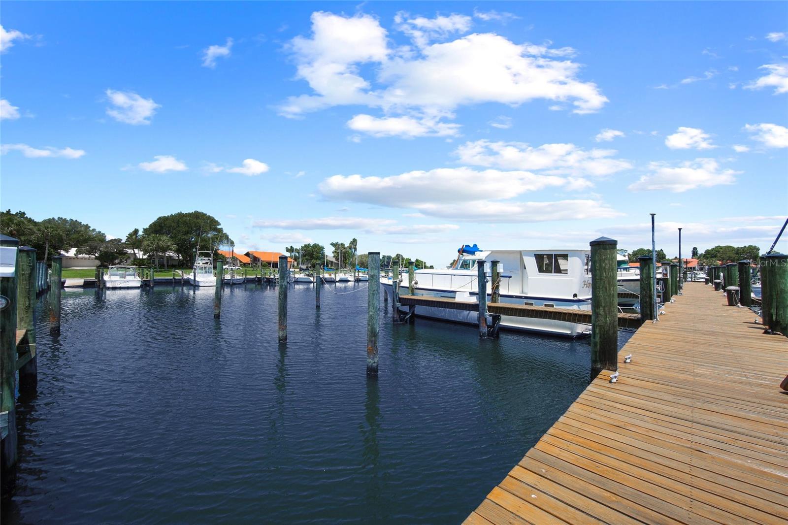 SOUTHBAY YACHT & RACQUET CLUB - Residential