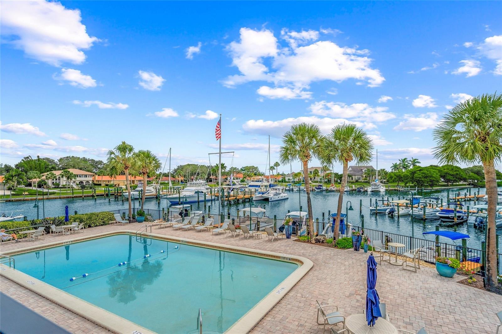 SOUTHBAY YACHT & RACQUET CLUB - Residential