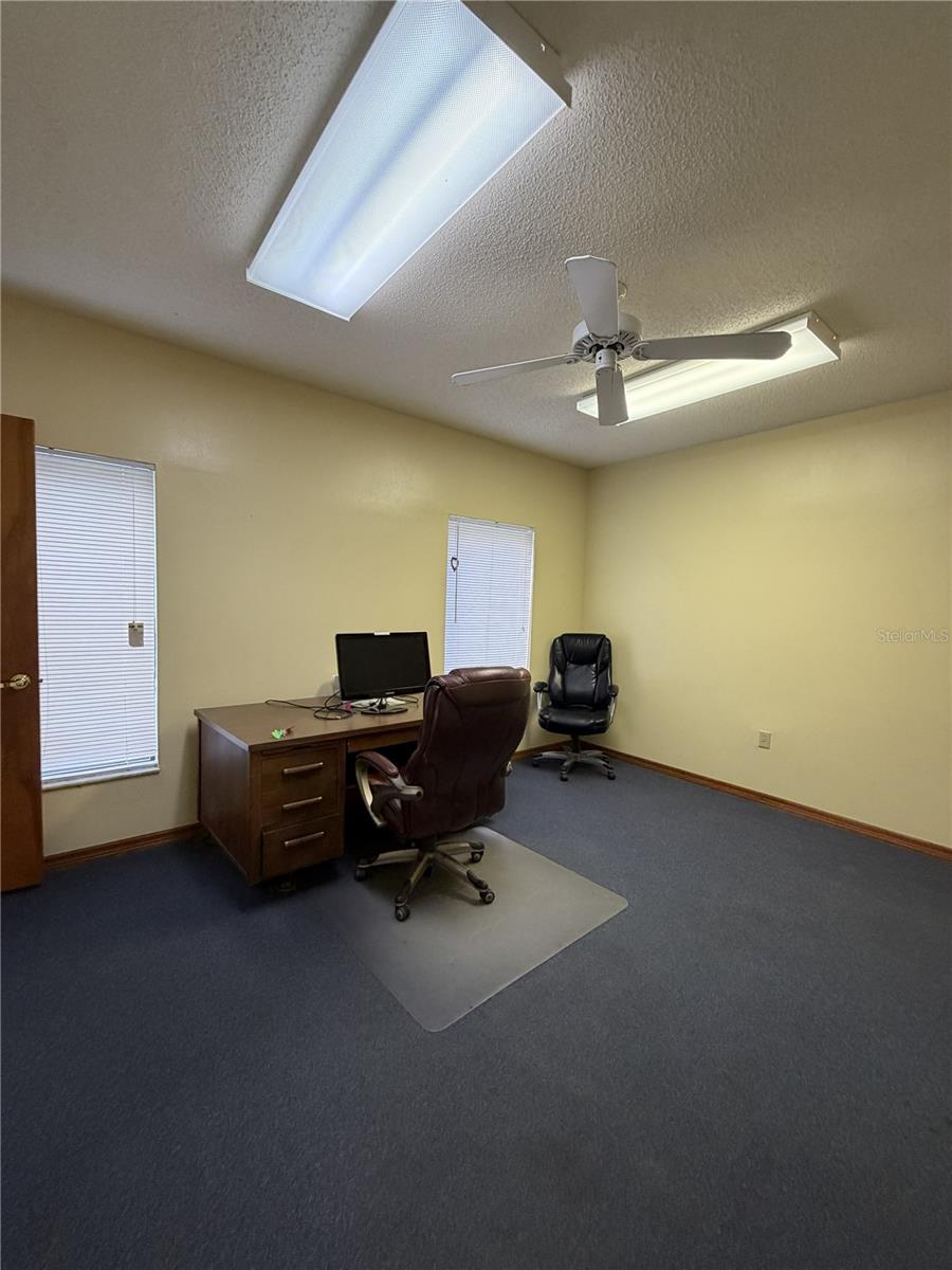 1400 W OAK CONDO - Commercial Sale