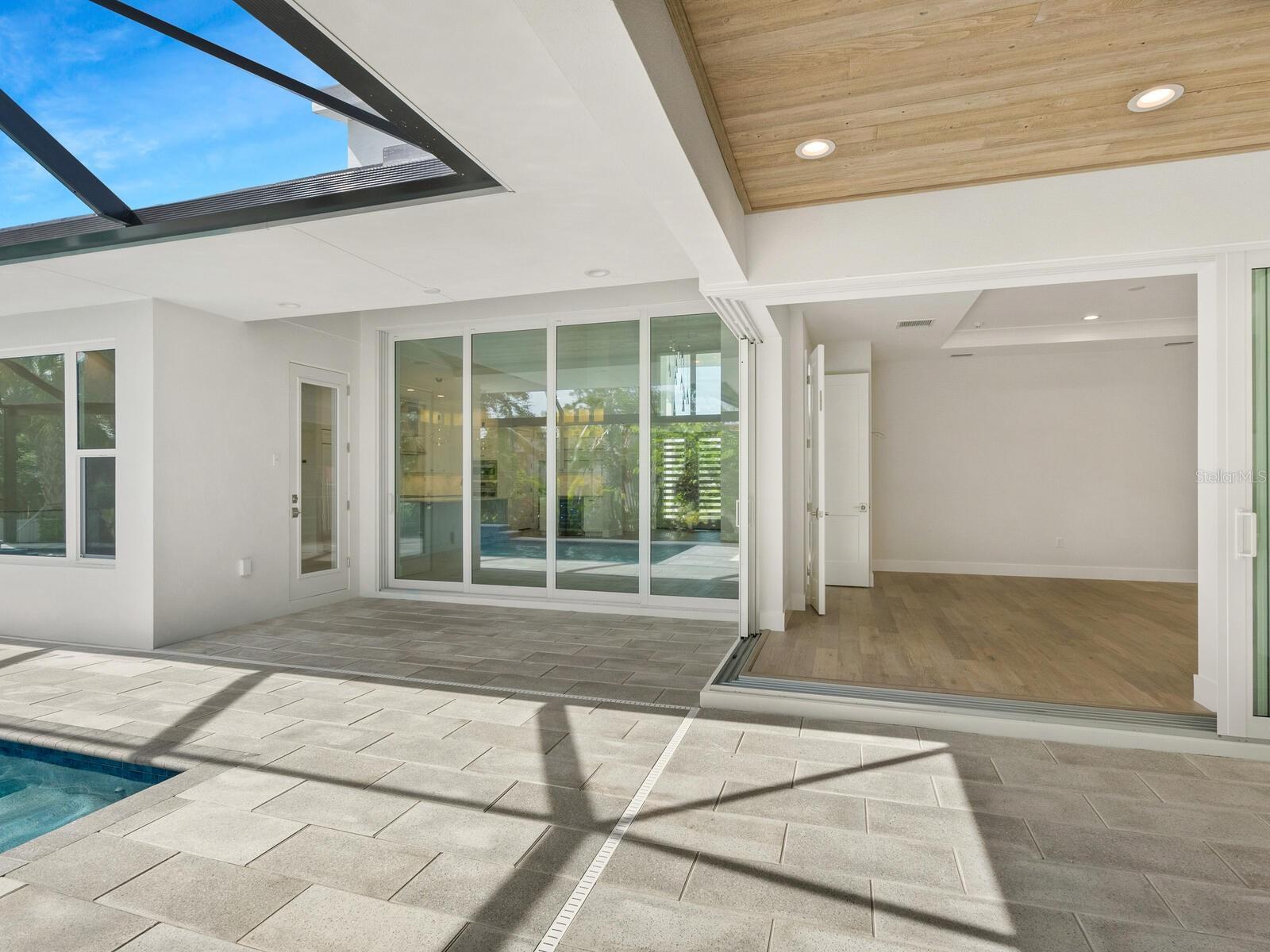 BIRD KEY SUB - Residential