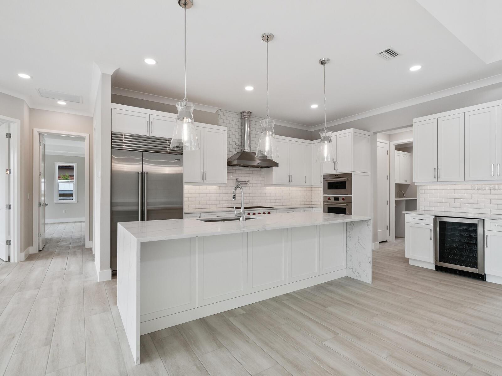 BIRD KEY SUB - Residential