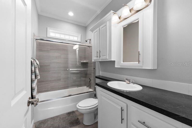 SHELDON WEST MH COMMUNITY - Residential