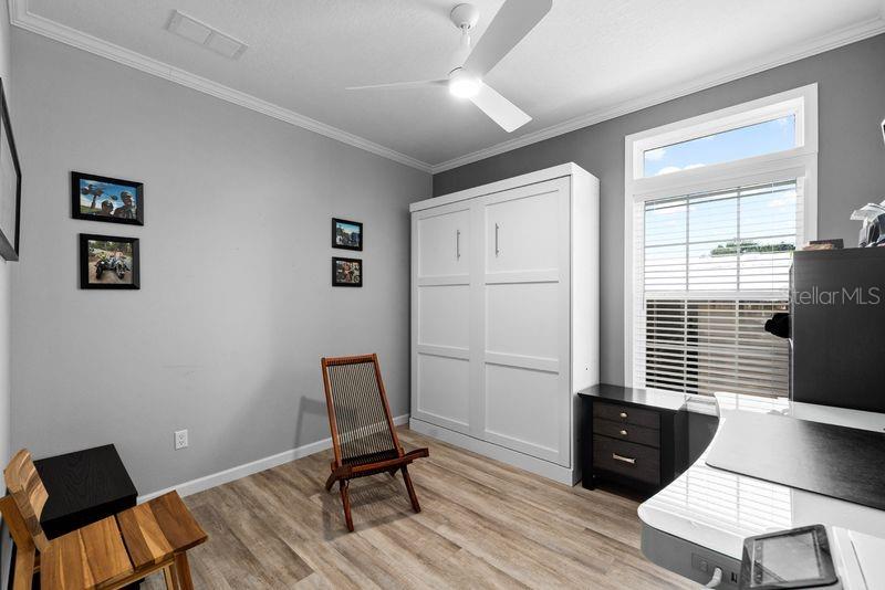 SHELDON WEST MH COMMUNITY - Residential