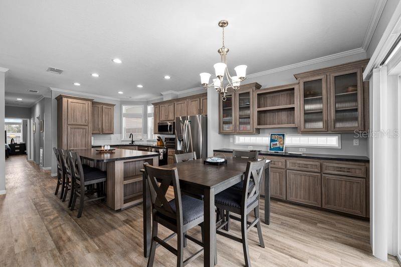 SHELDON WEST MH COMMUNITY - Residential