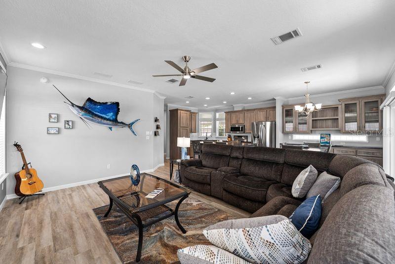 SHELDON WEST MH COMMUNITY - Residential