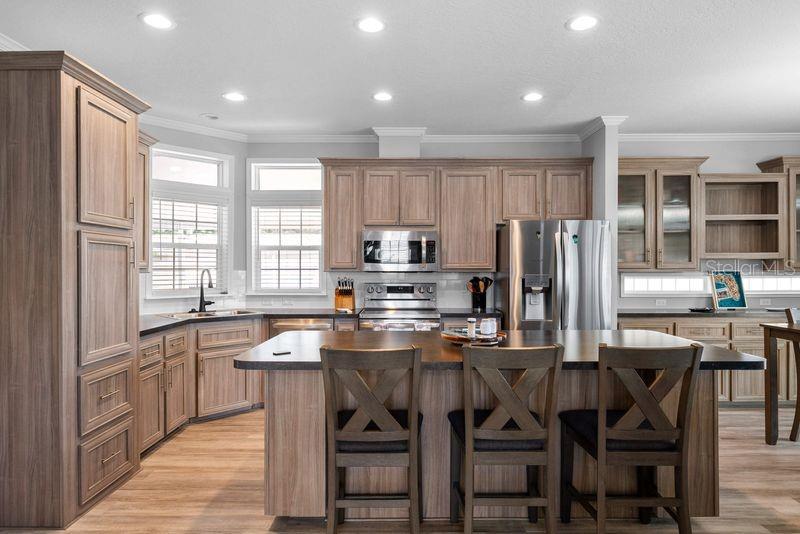 SHELDON WEST MH COMMUNITY - Residential
