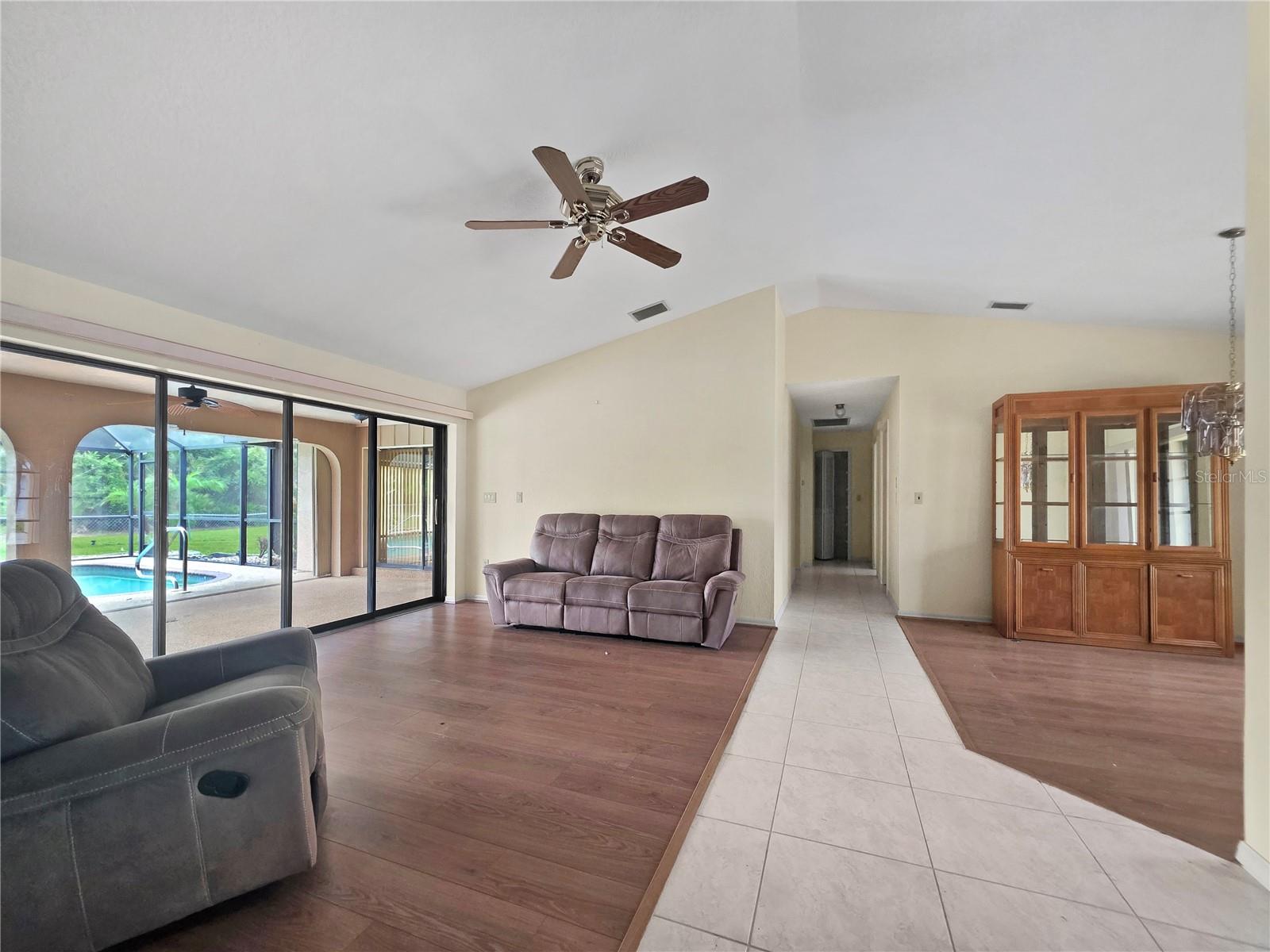 PUNTA GORDA ISLES SEC 20 - Residential