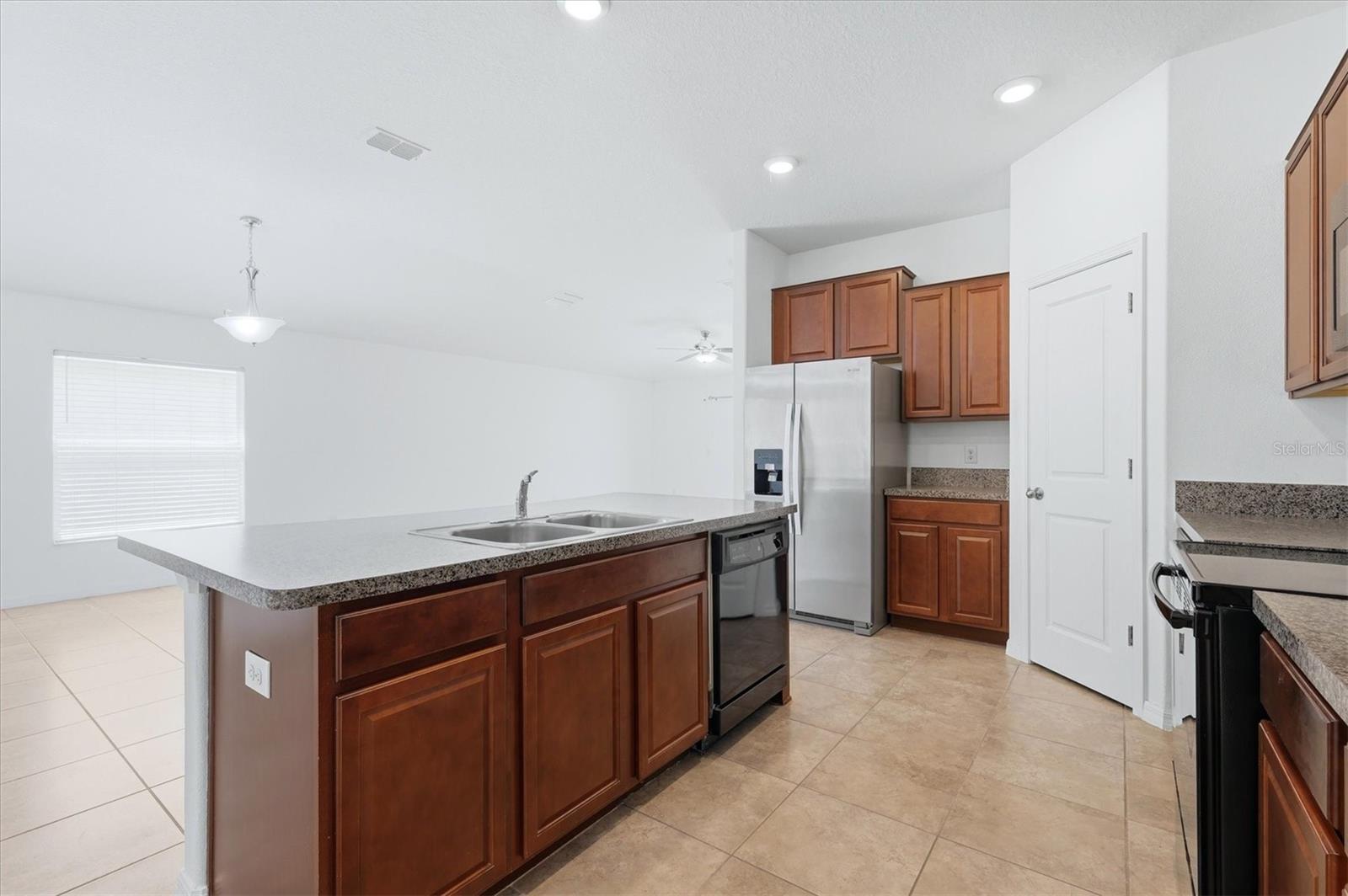 CYPRESS CREEK - Residential