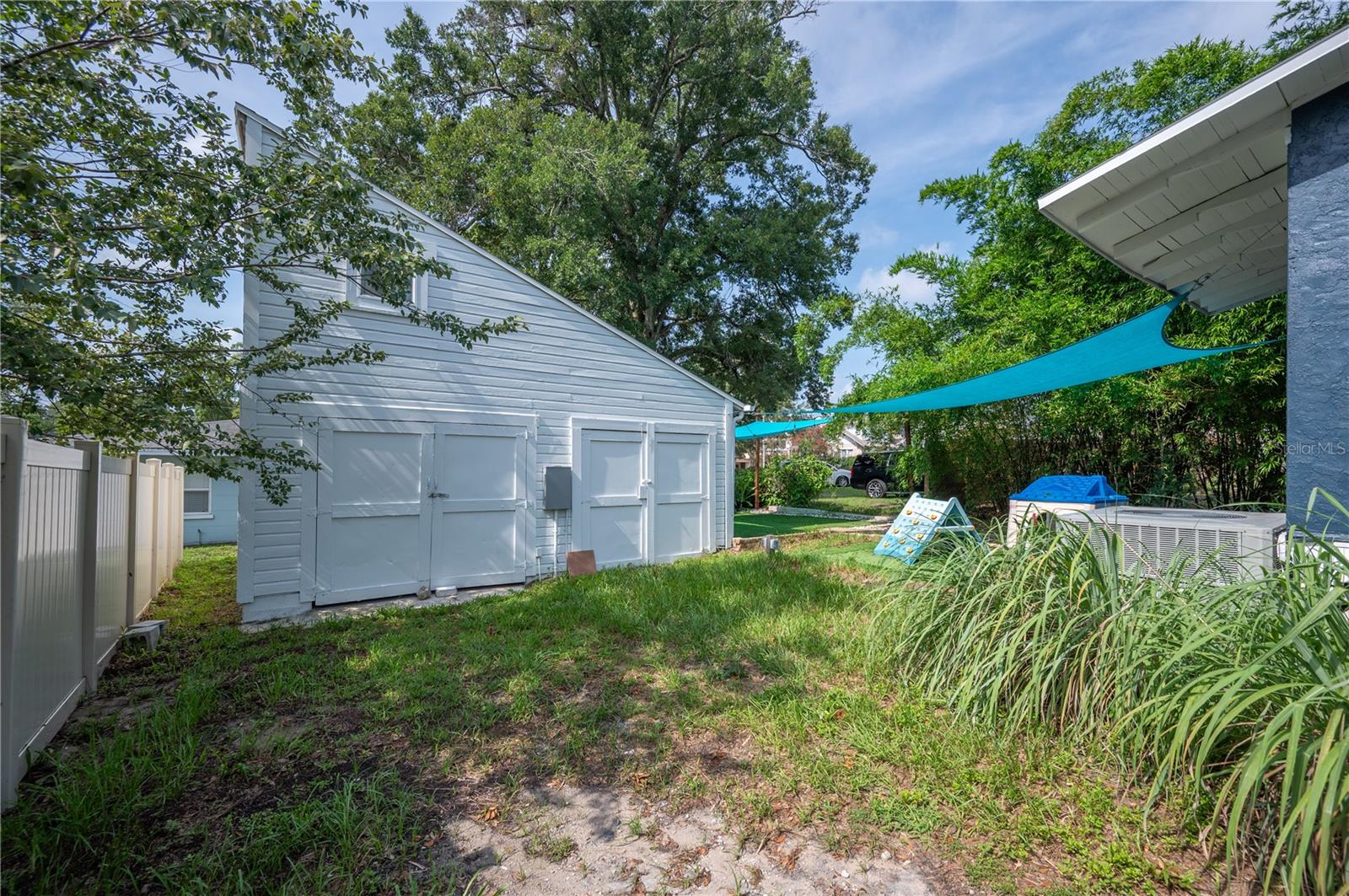 RISBECKS SUB - Residential