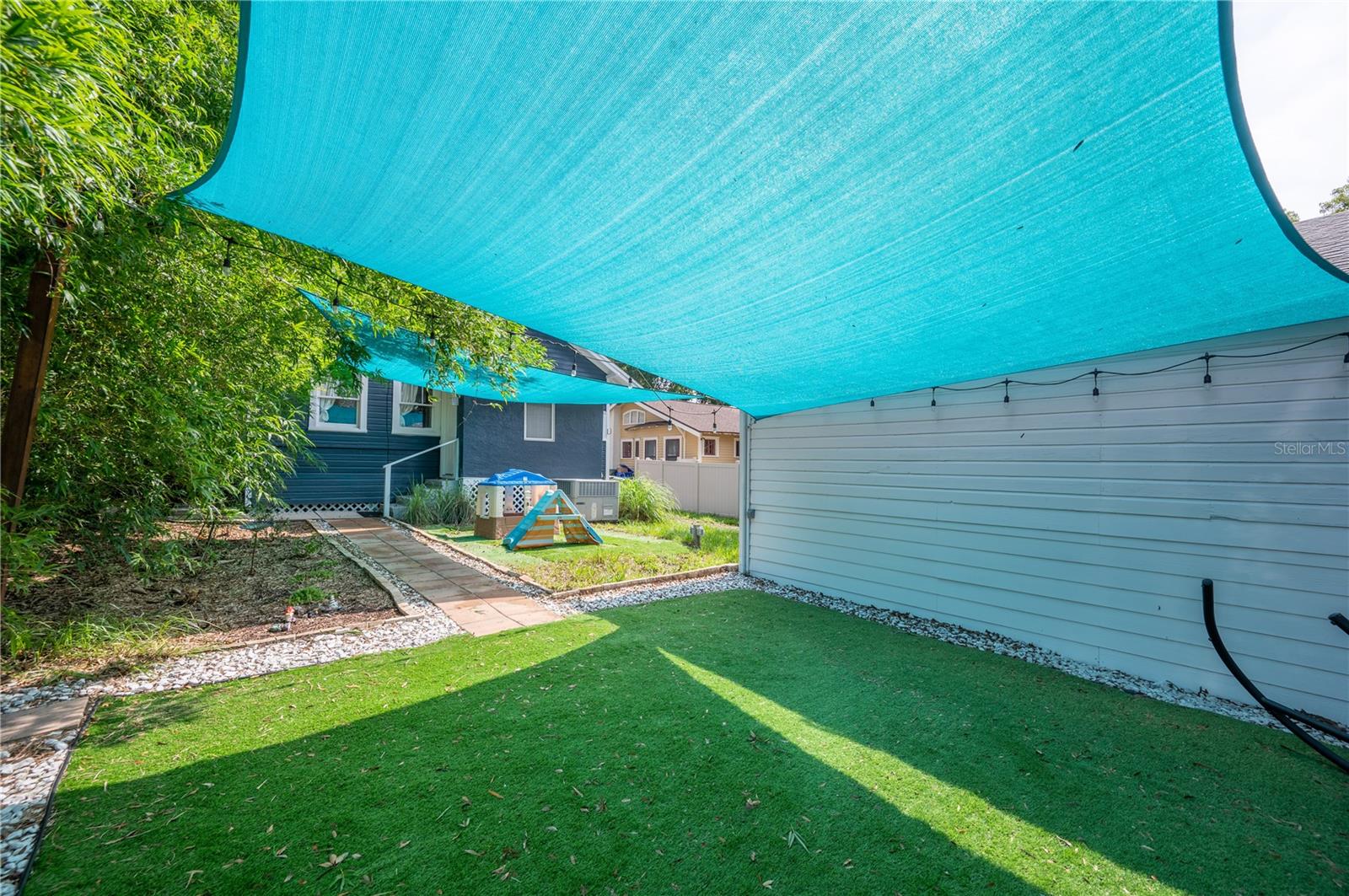 RISBECKS SUB - Residential