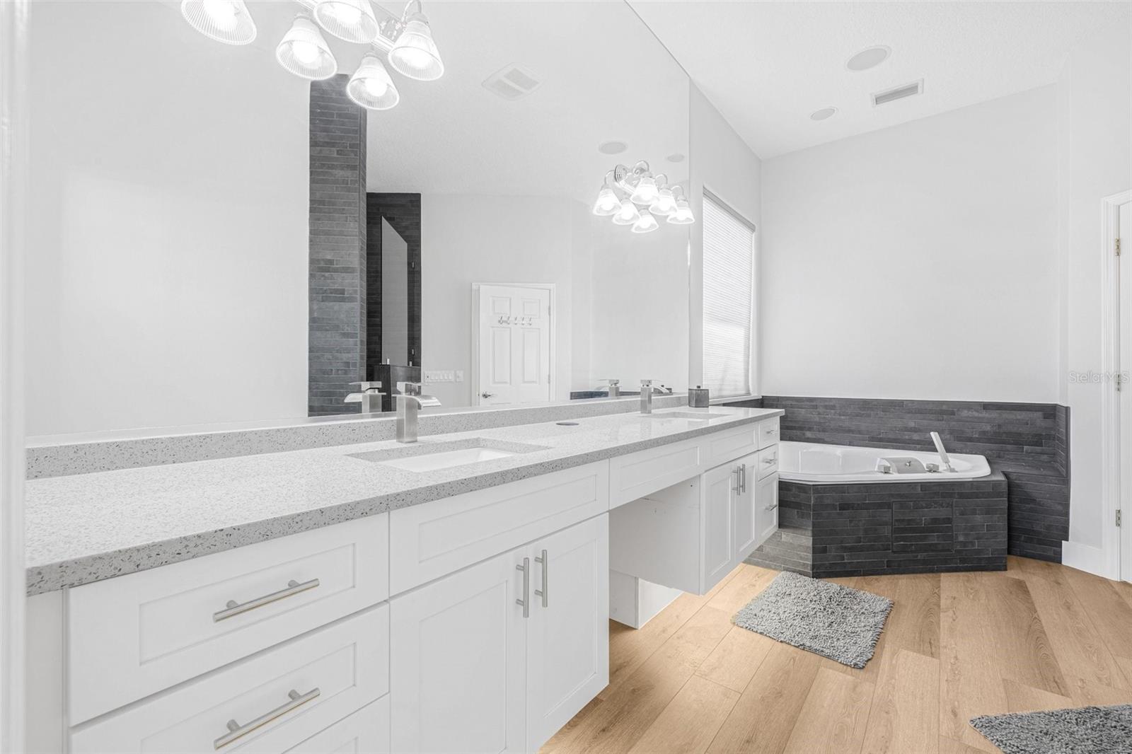 RIVERDALE REV - Residential