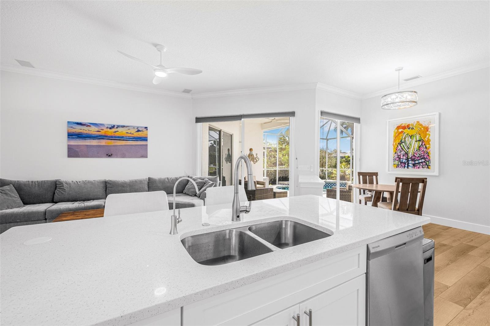 RIVERDALE REV - Residential