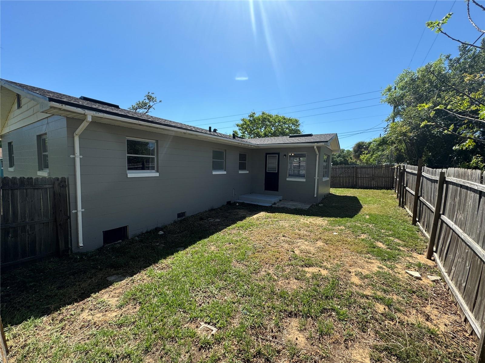 NOONEY SUB - Residential Lease