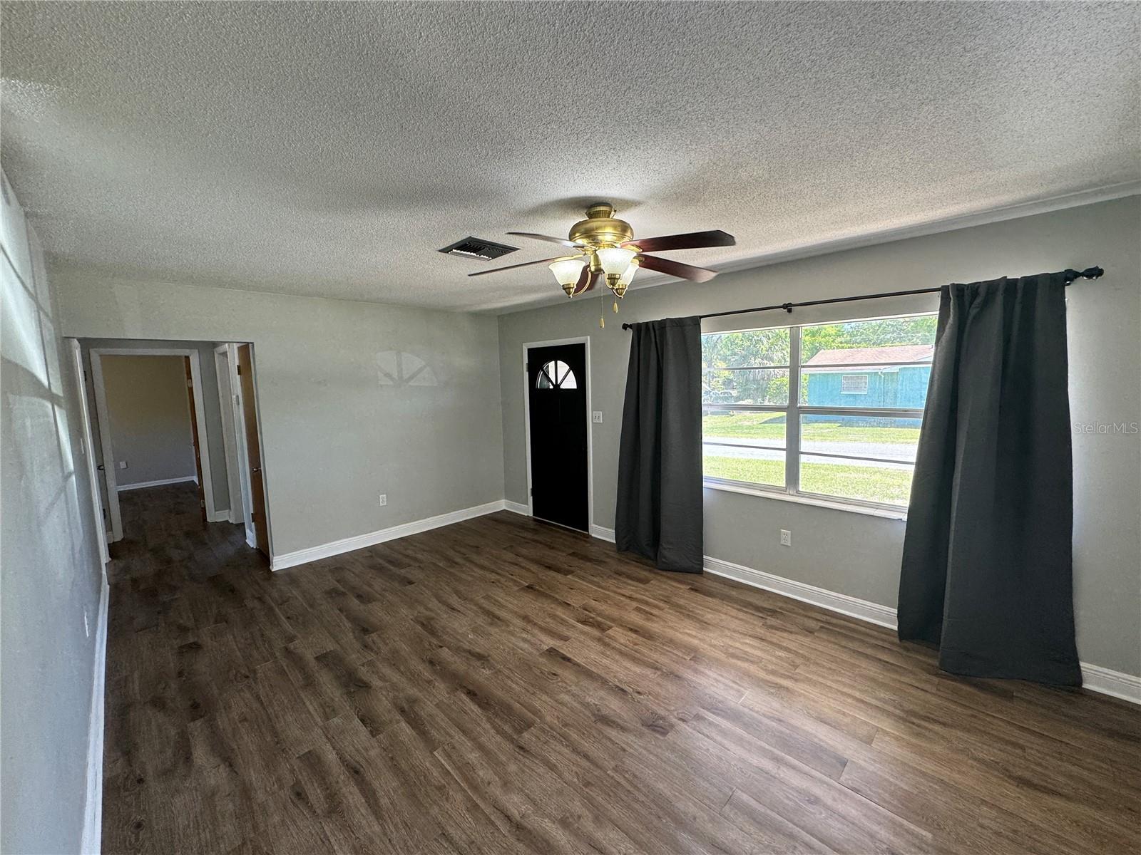 NOONEY SUB - Residential Lease