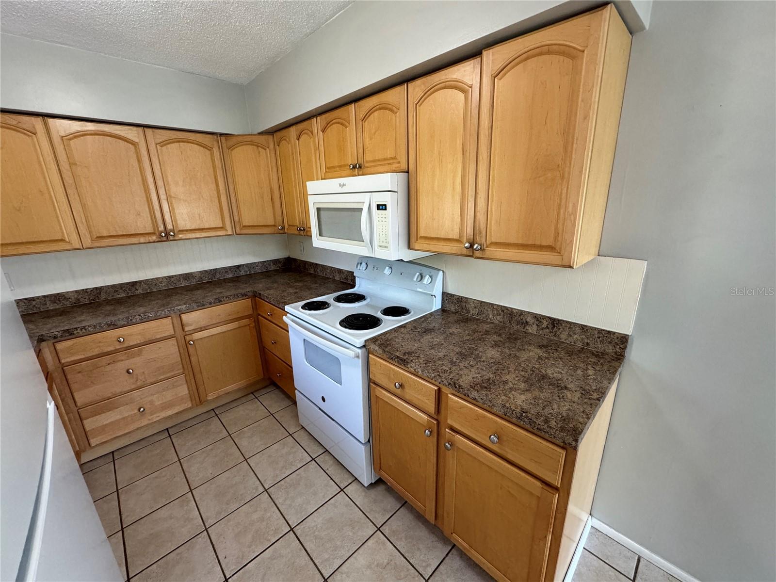 NOONEY SUB - Residential Lease